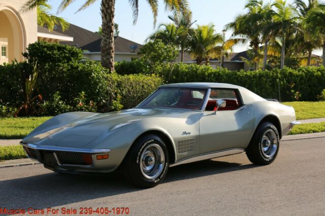 Chevrolet Corvette 1972 image number 29