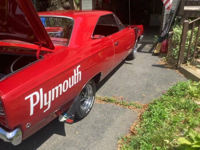 Plymouth Road Runner 1968 image number 11