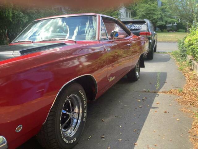 Plymouth Road Runner 1968 image number 27