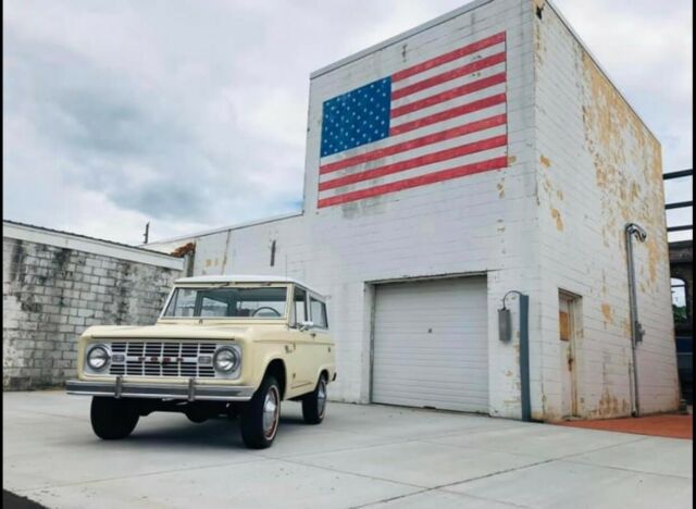 Ford Bronco 1967 image number 16