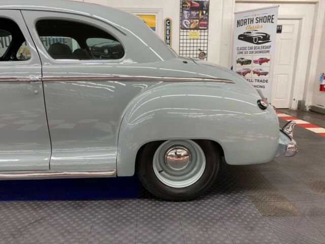 Plymouth Club Coupe 1948 image number 47