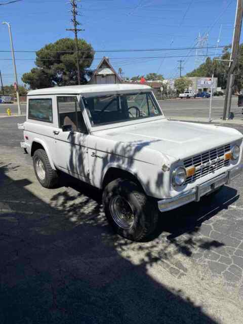 Ford Bronco 1974 image number 12