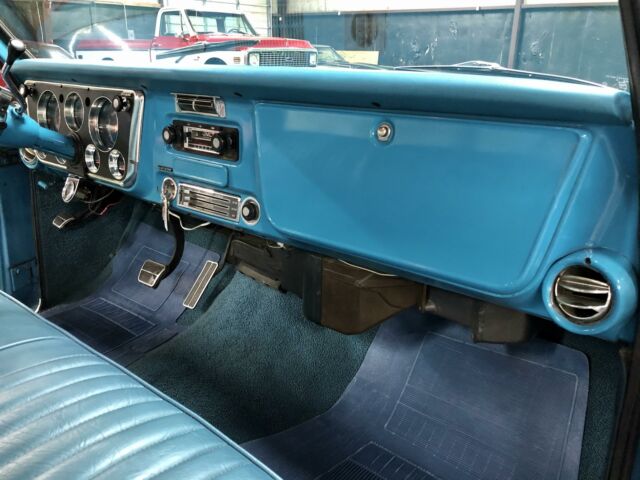 Chevrolet C-10 1972 image number 16