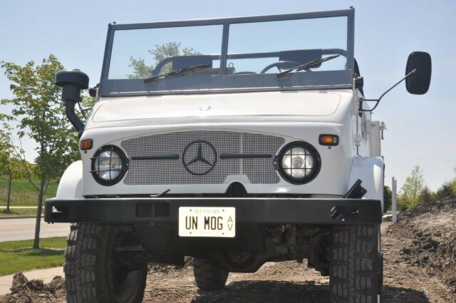 Mercedes-Benz Unimog 1971 image number 22