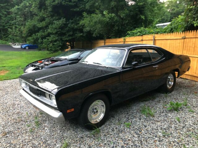 Plymouth Duster 1971 image number 10