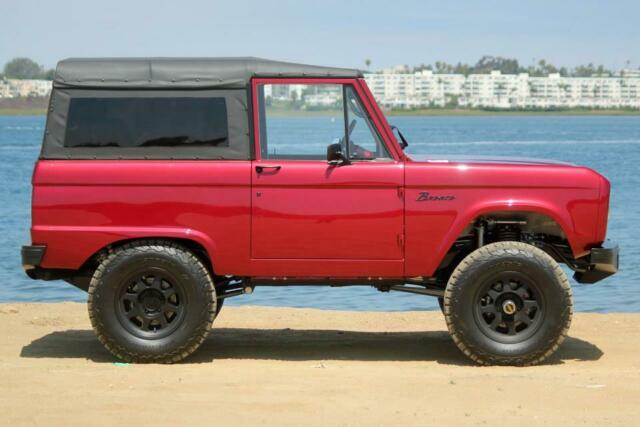 Ford Bronco 1968 image number 13