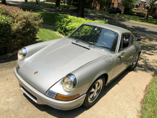 Porsche 911 1970 image number 23