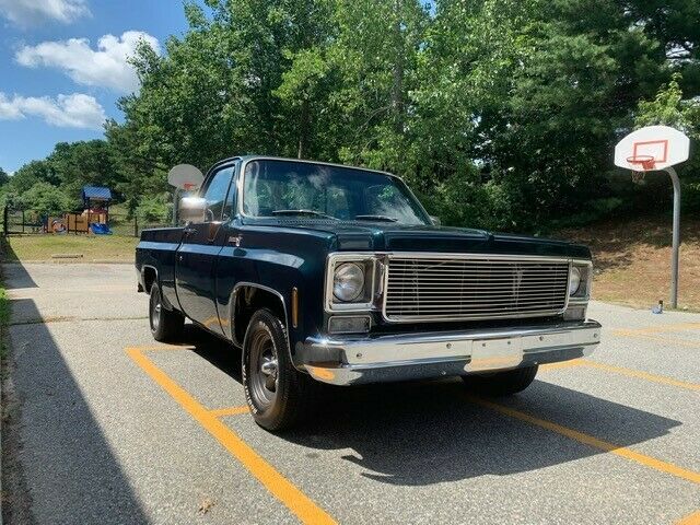 Chevrolet C-10 1975 image number 28