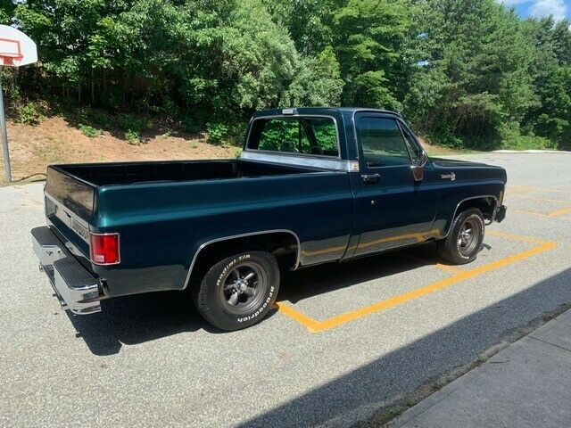 Chevrolet C-10 1975 image number 32