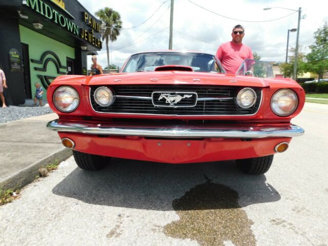 Ford Mustang 1966 image number 18