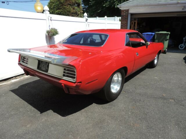 Plymouth Barracuda 1971 image number 2