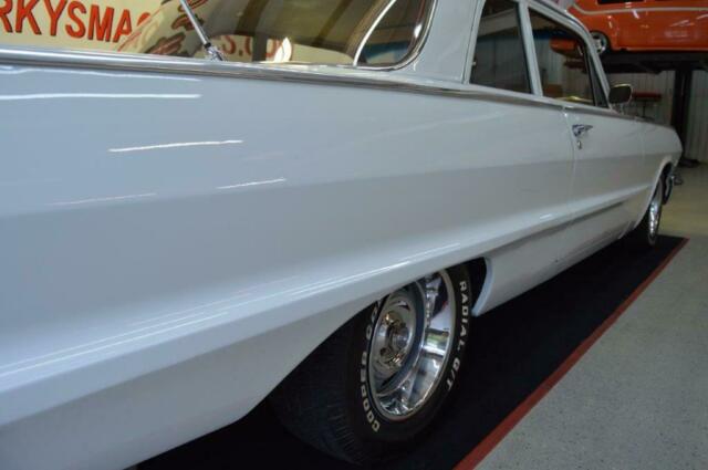 Chevrolet Biscayne 1963 image number 31