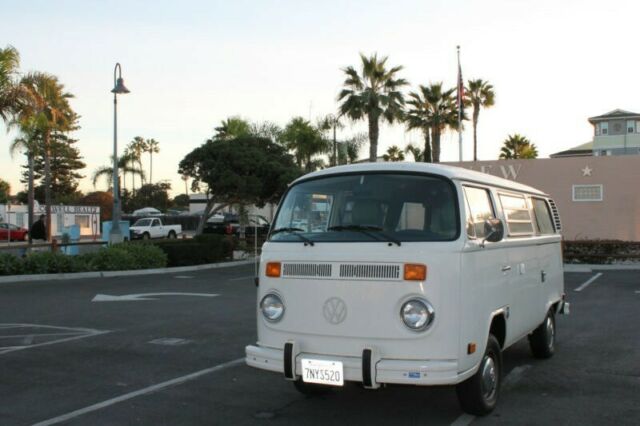 Volkswagen Bus/Vanagon 1978 image number 19