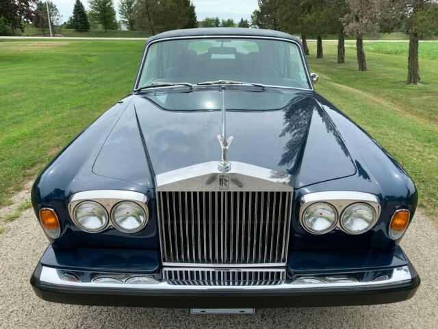 Rolls-Royce Silver Shadow 1975 image number 1