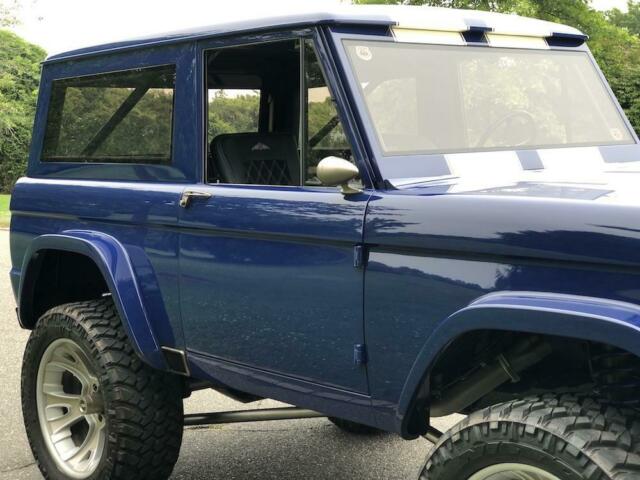 Ford Bronco 1974 image number 20