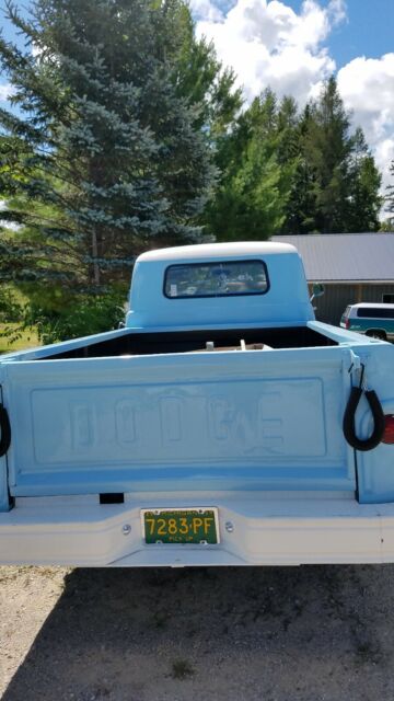 Dodge Pickup 1959 image number 4