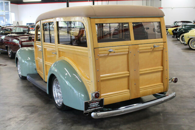 Ford Deluxe 1940 image number 36