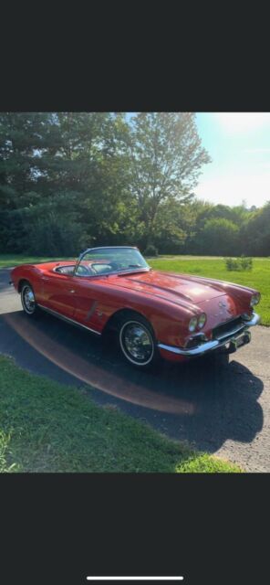 Chevrolet Corvette 1962 image number 2