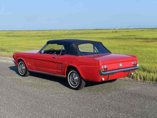 Ford Mustang 1966 image number 10