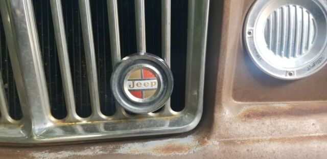 Jeep J3000 Gladiator 1968 image number 19