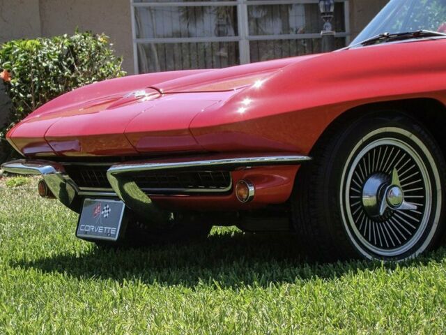 Chevrolet Corvette 1965 image number 19