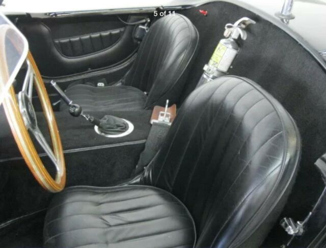 Shelby Cobra 1967 image number 35