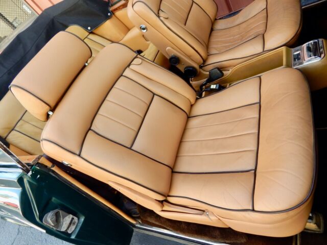 Rolls-Royce Corniche 1977 image number 18