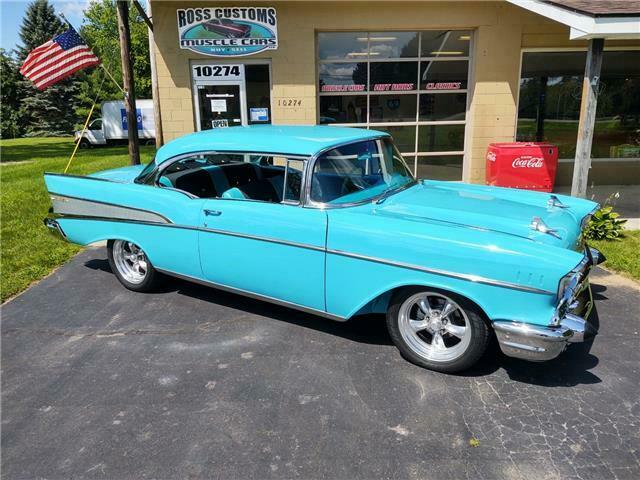 Chevrolet Bel Air - 2 door/Hardtop 1957 image number 0