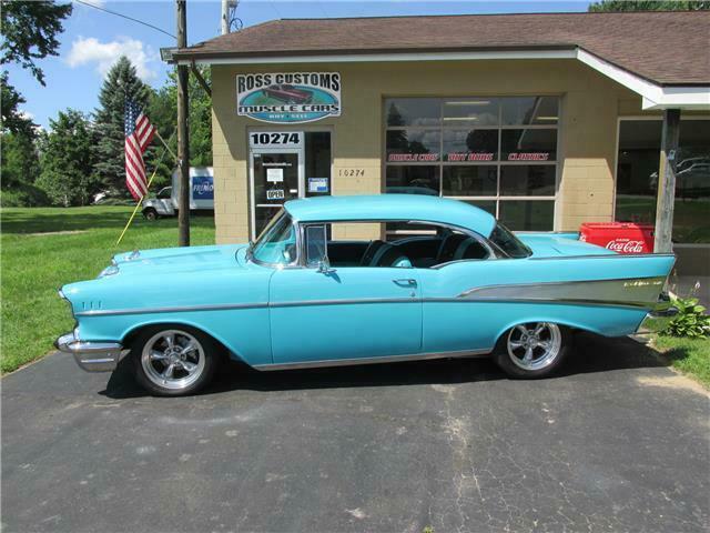 Chevrolet Bel Air - 2 door/Hardtop 1957 image number 12