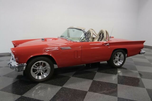 Ford Thunderbird 1957 image number 30