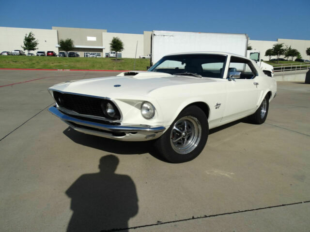 Ford Mustang 1969 image number 22