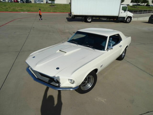 Ford Mustang 1969 image number 23