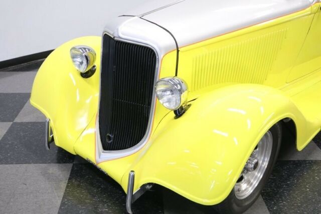 Plymouth 5-Window Coupe 1934 image number 22