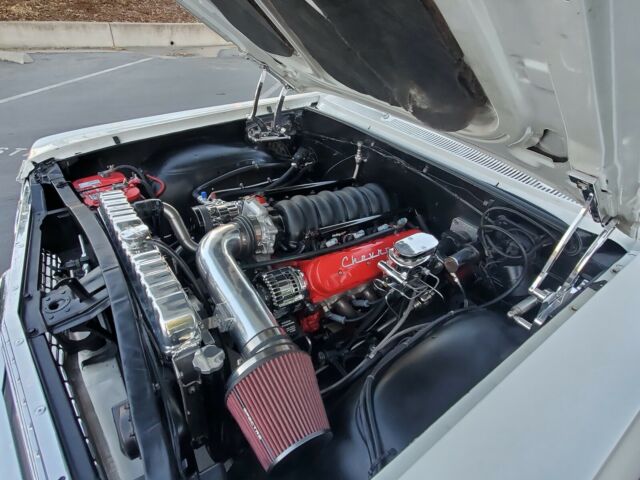 Chevrolet Impala 1963 image number 21