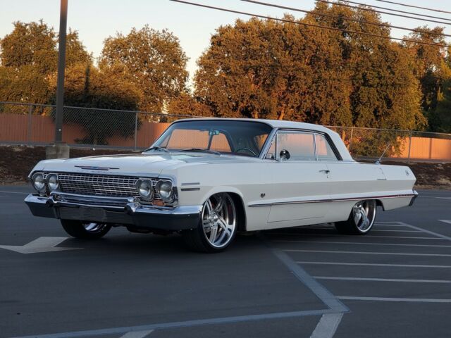 Chevrolet Impala 1963 image number 28