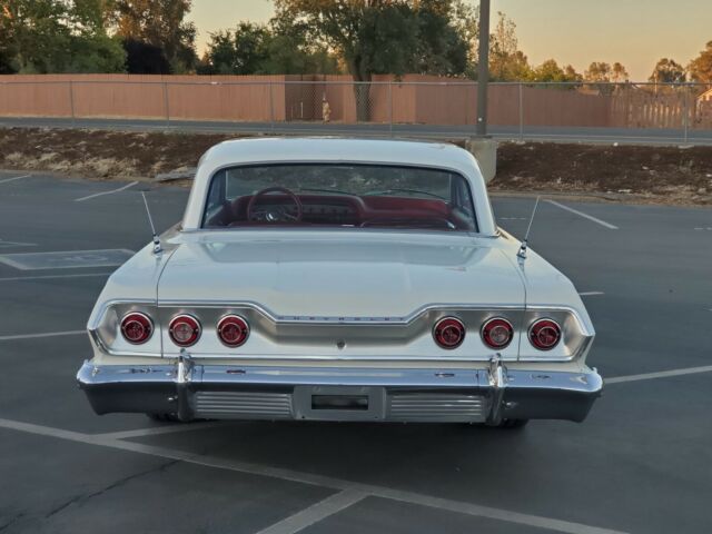 Chevrolet Impala 1963 image number 32