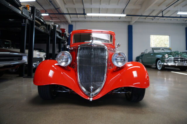 Ford Tudor 2 Dr Sedan Street Rod Custom 1934 image number 11