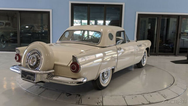 Ford Thunderbird 1956 image number 28