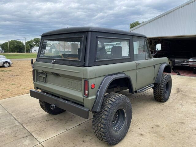 Ford Bronco 1971 image number 30