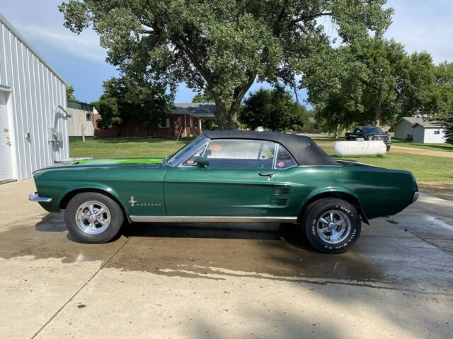 Ford Mustang 1967 image number 27