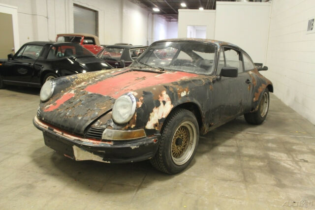 Porsche 911 1970 image number 2