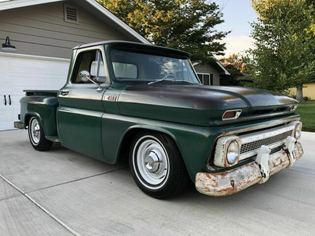 Chevrolet C-10 1965 image number 2