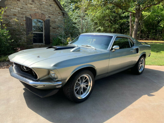 Ford Mustang 1969 image number 0