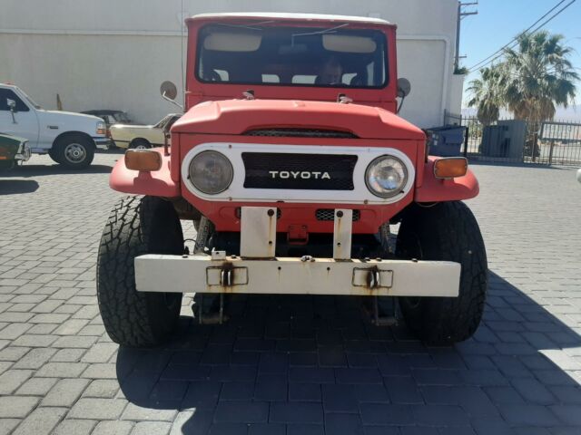 Toyota Land Cruiser 1971 image number 1