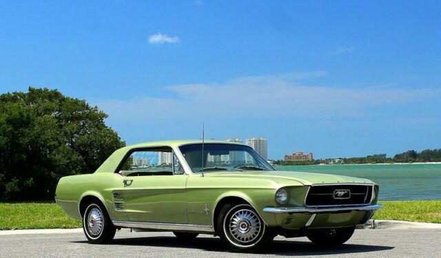 Ford Mustang 1967 image number 20