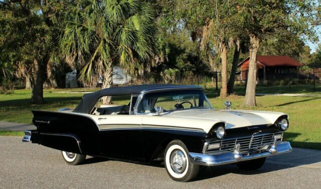 Ford Fairlane 1957 image number 10