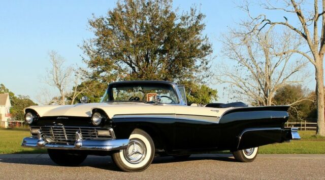 Ford Fairlane 1957 image number 14