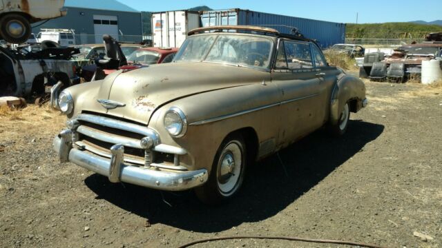 Chevrolet 2 DOOR CONVERTIBLE 1950 image number 0