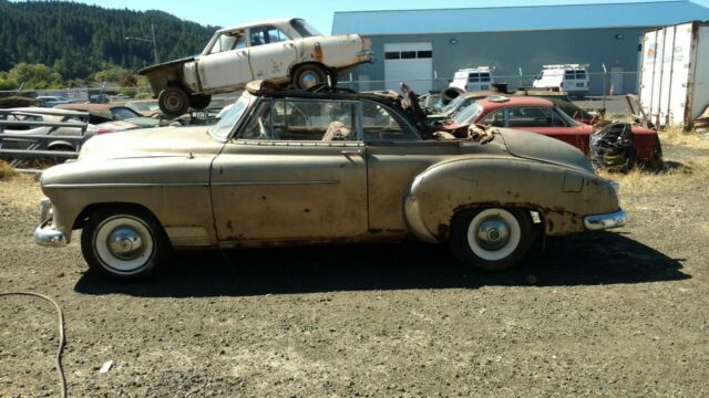 Chevrolet 2 DOOR CONVERTIBLE 1950 image number 10