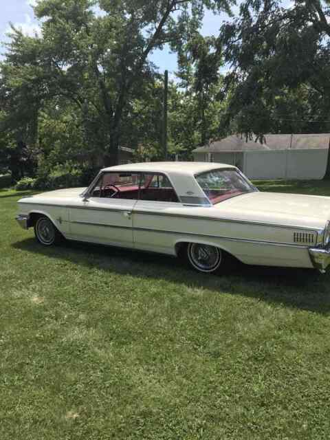 Ford Galaxie 500 XL 1963 image number 0